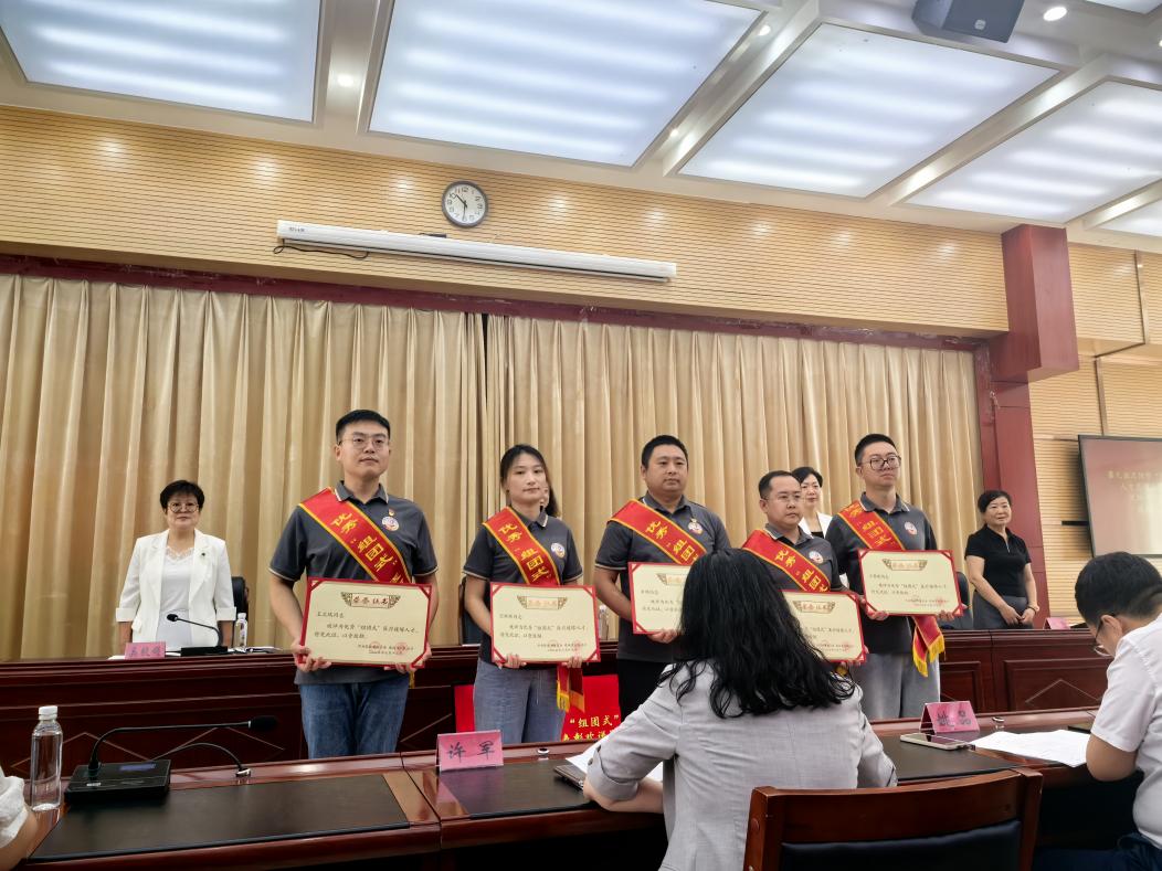 图片2.jpg